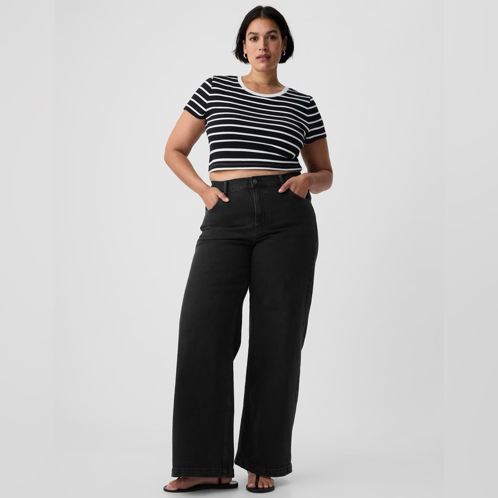 Women's Black Wide-Leg Jeans